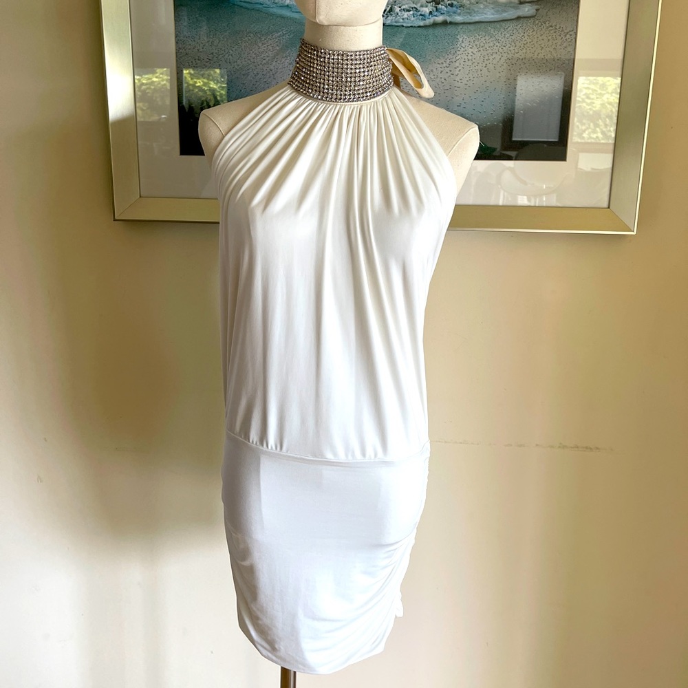 Savee Couture Stunning White Dress SZ 4/6 - Elegant Style Hollywood Flair